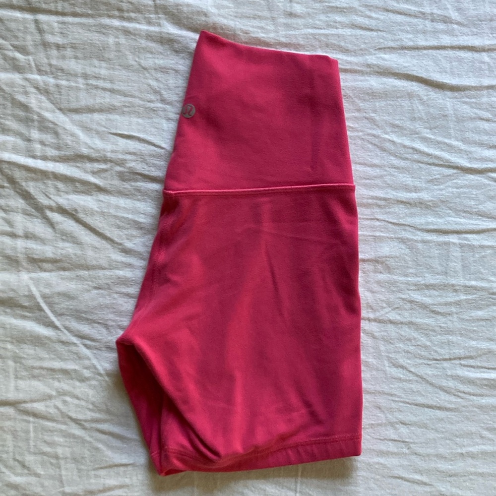 Lululemon Align High-rise Short 6” in Lip Gloss